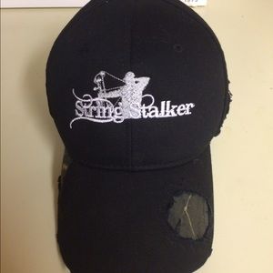 String stalker hat