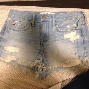 Hollister high wasted shorts