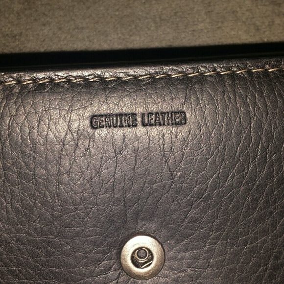 Black, genuine leather wallet with brown trim - Picture 3 of 4