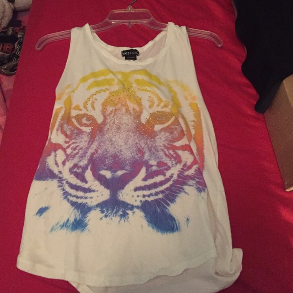 Rainbow tiger top - Picture 1 of 2