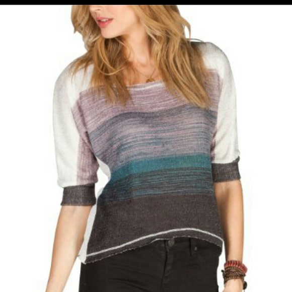 FULL TILT: Large Top
