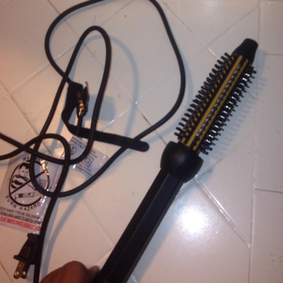 Ionic Pro Instyler - Picture 1 of 3