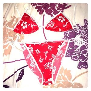 Red Hawaiian Mudd Bikini