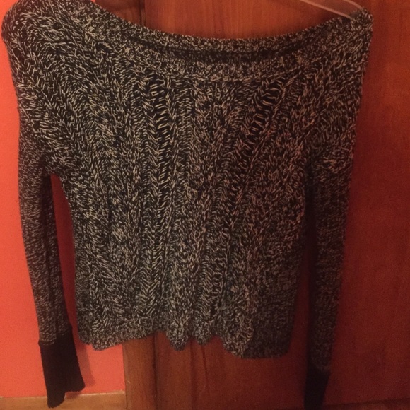 American eagle sweater