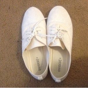 H&m white lace oxfords