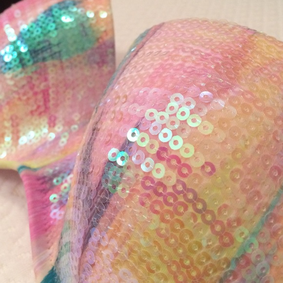 The Flirt Bandeau Swim Top - Picture 3 of 3