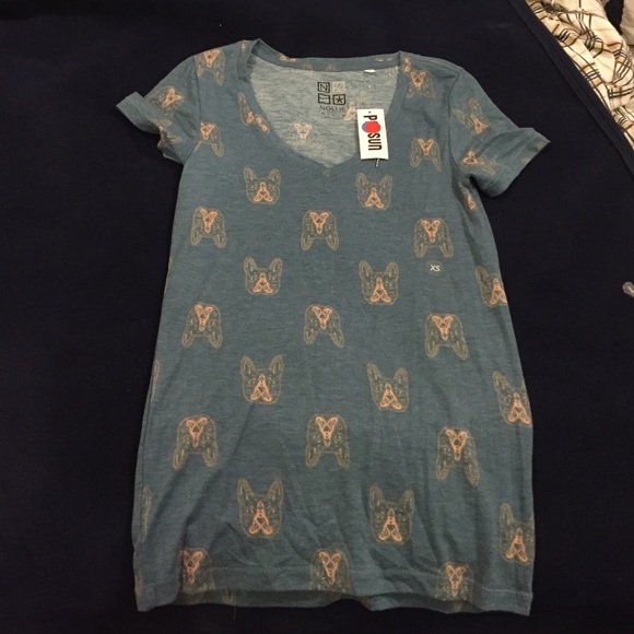 PacSun tee shirt