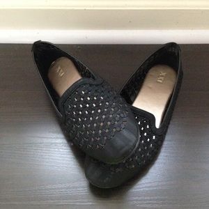 Forever 21 black waffle laced flats loafers