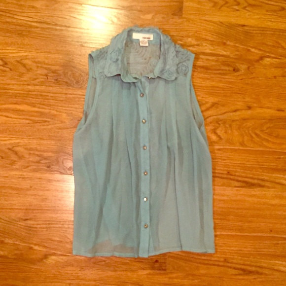 Floral Patterned Teal Top