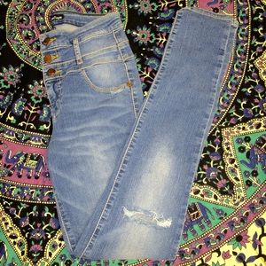 BUNDLE JEANS AND KIMONO