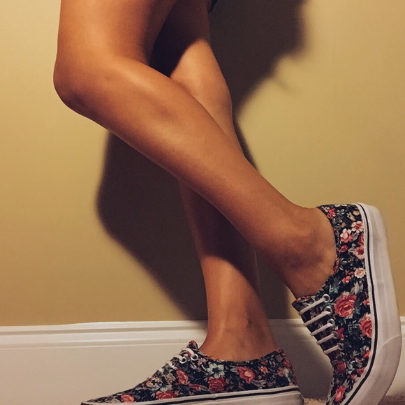 Floral Vans