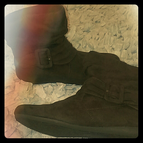 Chocolate Brown Ankle Boot - Picture 1 of 4