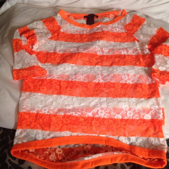 Lace kids shirt. Super cute