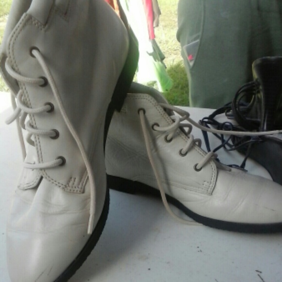 Ankle boots