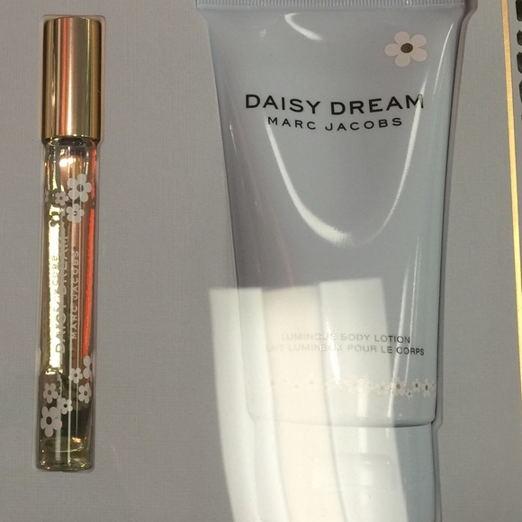 Marc Jacobs daisy dream