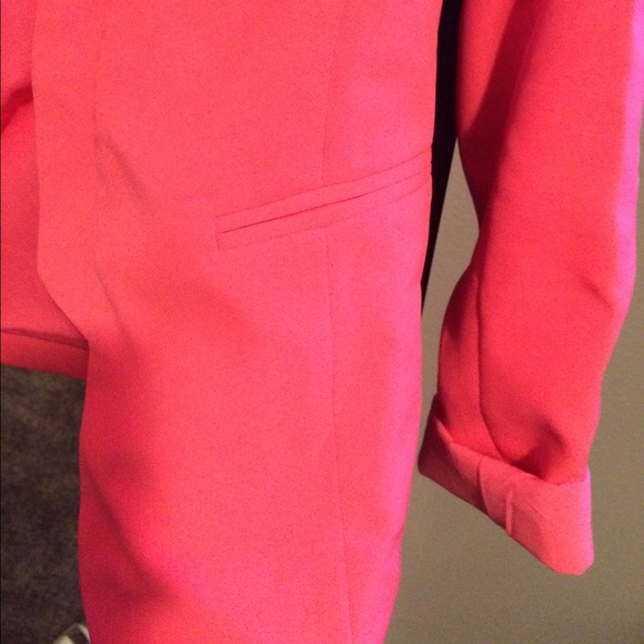Pink blazer - Picture 4 of 4