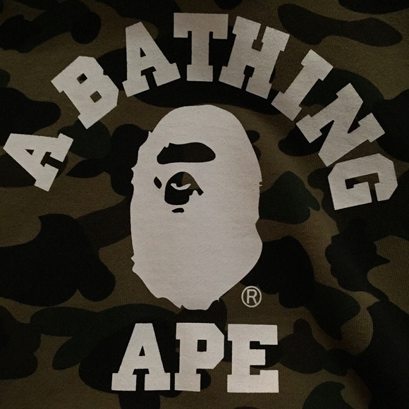Bape Camo Pullover Hoodie ****SOLD**** - Picture 4 of 4