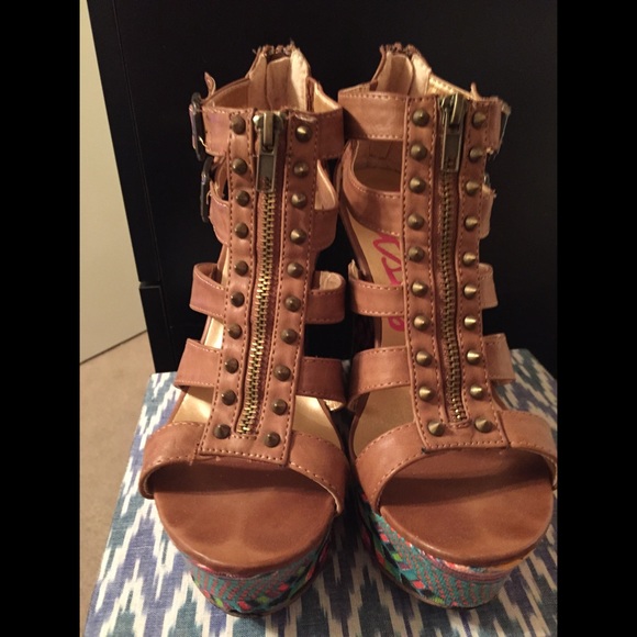 Betsyville Brown Studded Leather Wedges - size 8.5