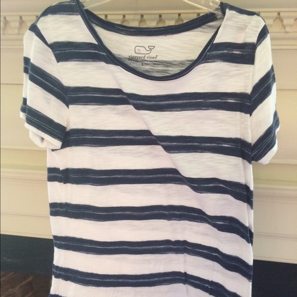 Vineyard Vines womens striped t-shirt size small