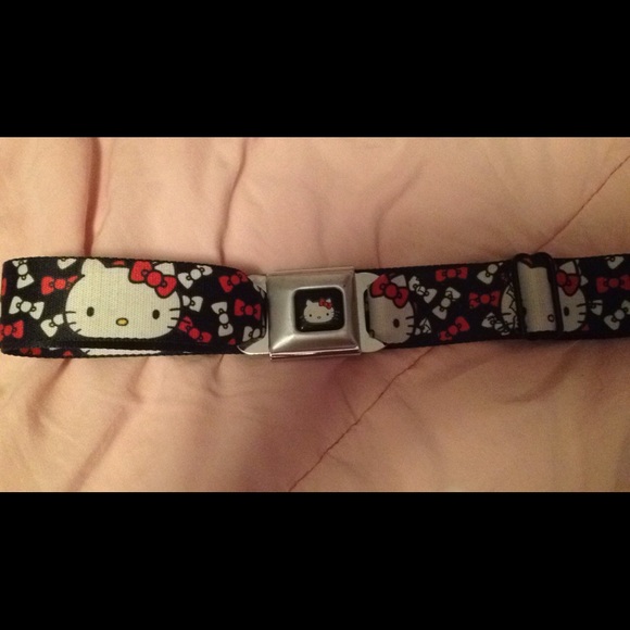 Hello Kitty belt