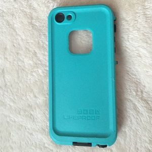 Life proof iPhone 5s case