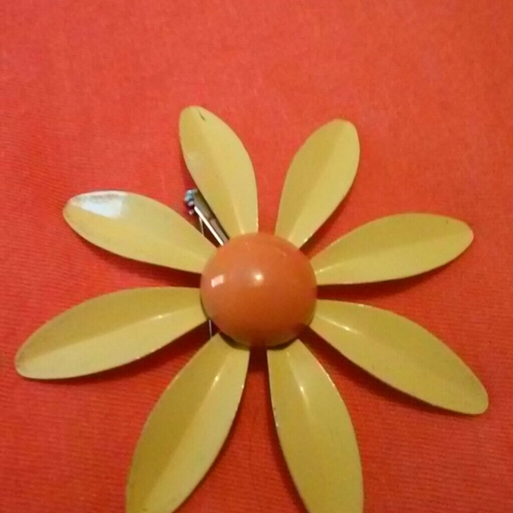 Pin - Picture 3 of 3