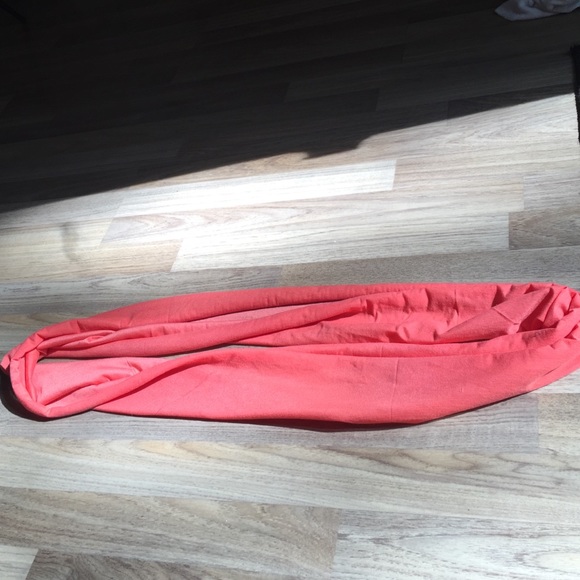 Scarf - Picture 2 of 2