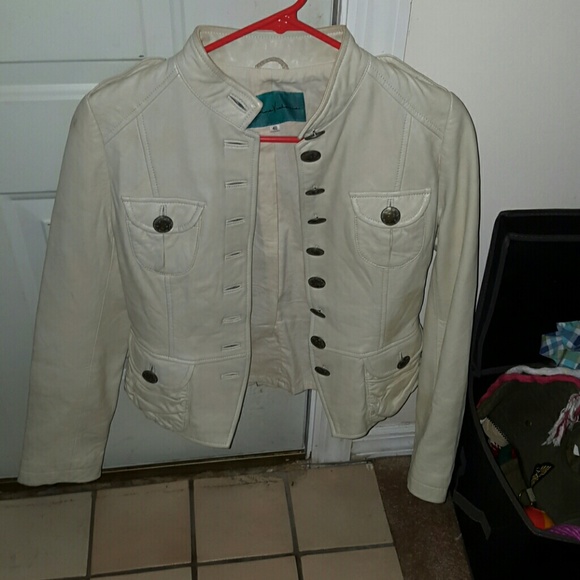 Off white soft leather cropped jacket - Picture 2 of 3