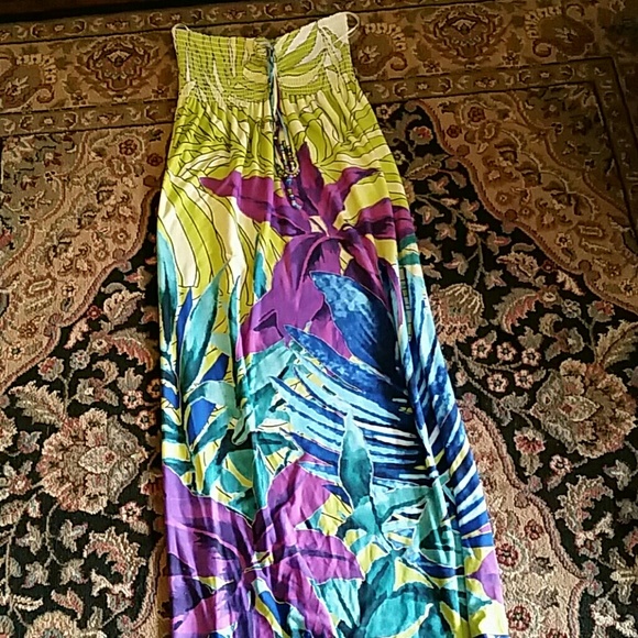 Maxi dress