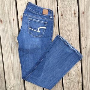 American eagle artist jeans