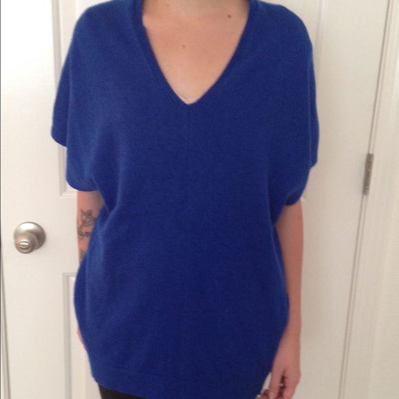 🌸Blue knit sweater