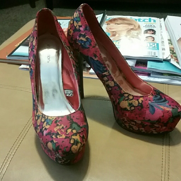 Platform pumps xhiaratiion 8.5M