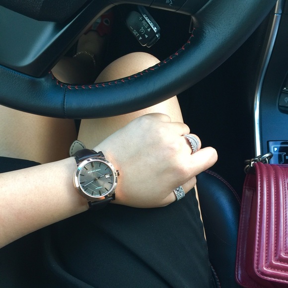 💖 AUTHENTIC BURBERRY UNISEX AUTOMATIC  WATCH 💖