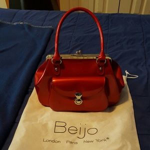 Beijo "Trendsetter " purse in Lipstick Red