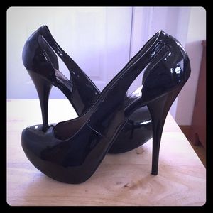 5 inch black patent heels