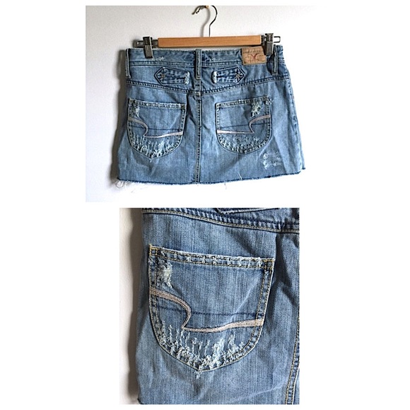 30” Distressed mid rise denim skirt - Picture 4 of 4