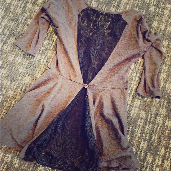 Grey and black lace peplum/high-low