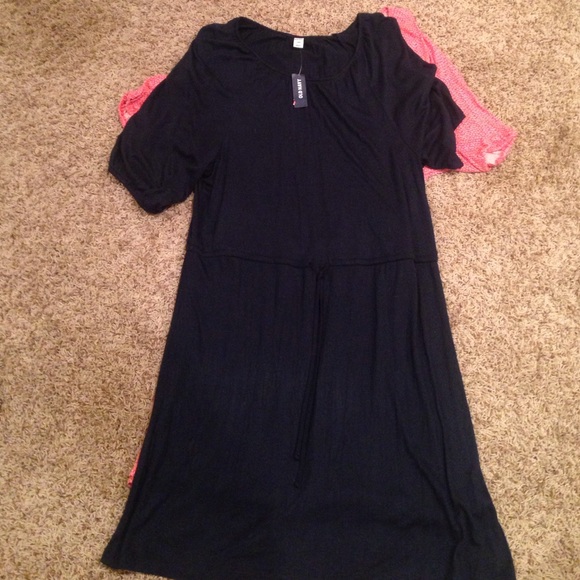 Two t-shirt material baby doll dresses - Picture 4 of 4