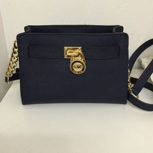 Michael Kors Mini Hamilton