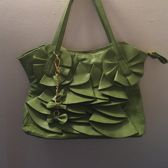 Green purse