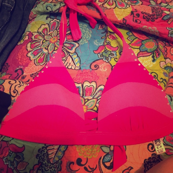 PINK push up bikini top!