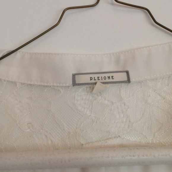 Top - Picture 3 of 3