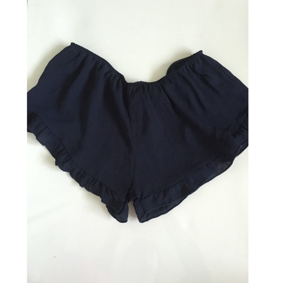 Vodi Brandy Melville shorts off-brand