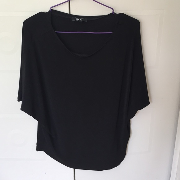 Black shirt
