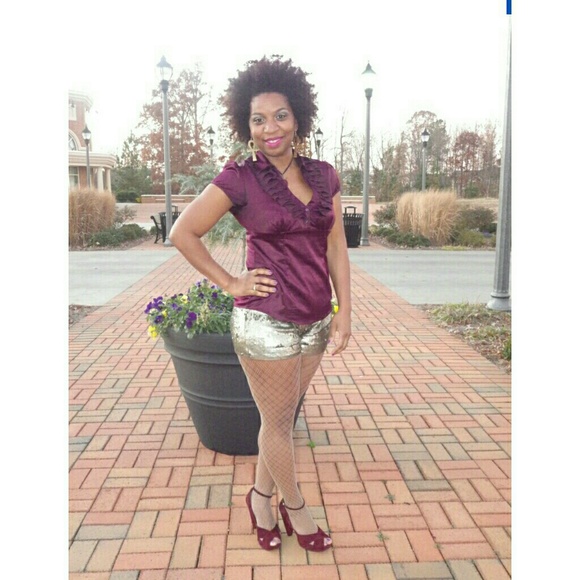 ✳ Bronze Sequins Shorts ✳
