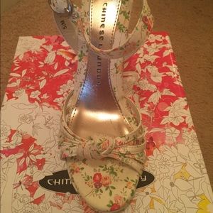 Cute Chinese Laundry wedges!! BRAND NEW