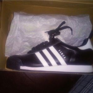 Adidas Samoas