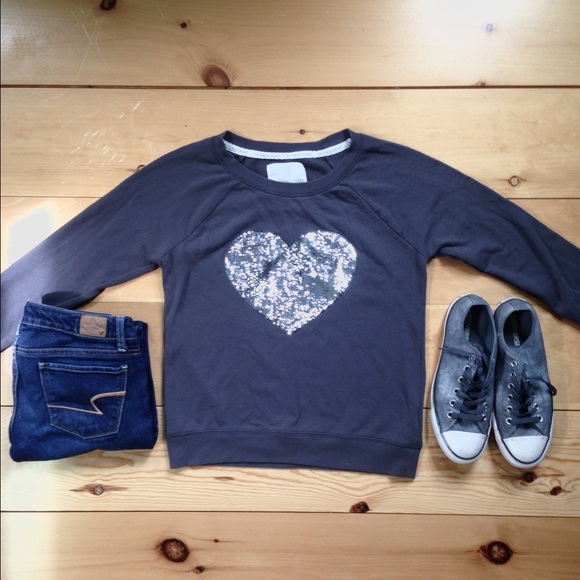Cute Grey Victoria's Secret Heart Sweatshirt