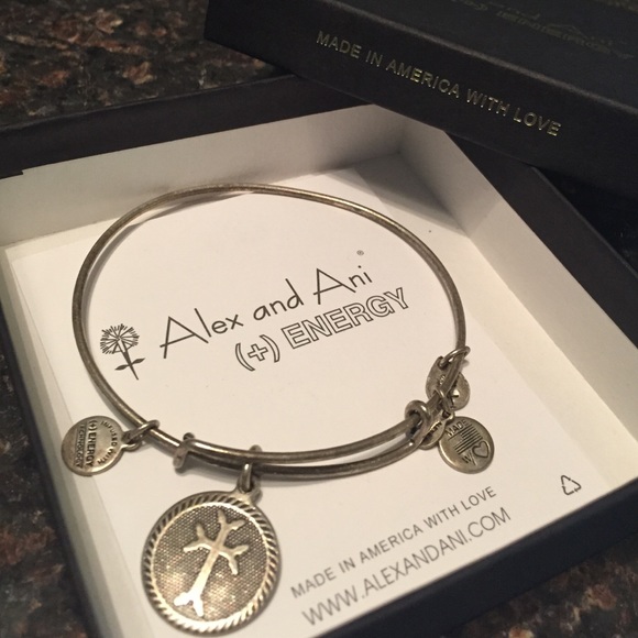 Cross Alex & Ani