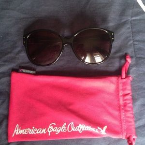American Eagle Sunglasses With Case